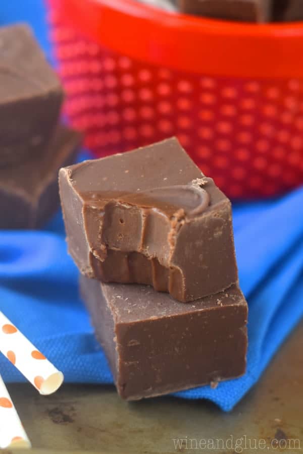 This Mexican Chocolate Fudge recipe is the most amazing combination of spicy and sweet!