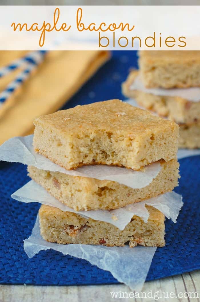 Maple Bacon Blondies!  Sweet maple flavor combines perfectly with the bacon in these blondies! via www.wineandglue.com