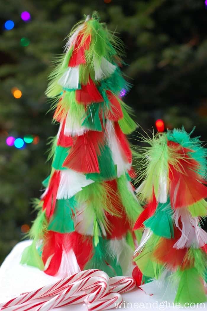 Homemade Christmas Decorations {Feather Christmas Trees} | www.wineandglue.com