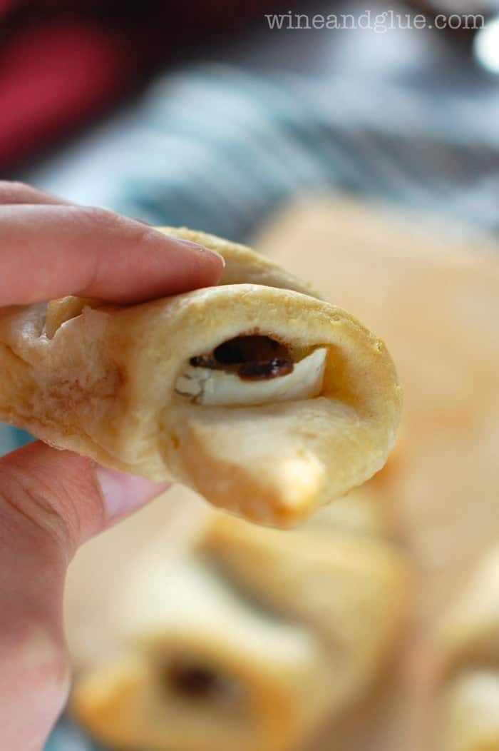Brie Nutella Rolls | www.wineandglue.com | The perfect combination of savory and sweet all in one little roll