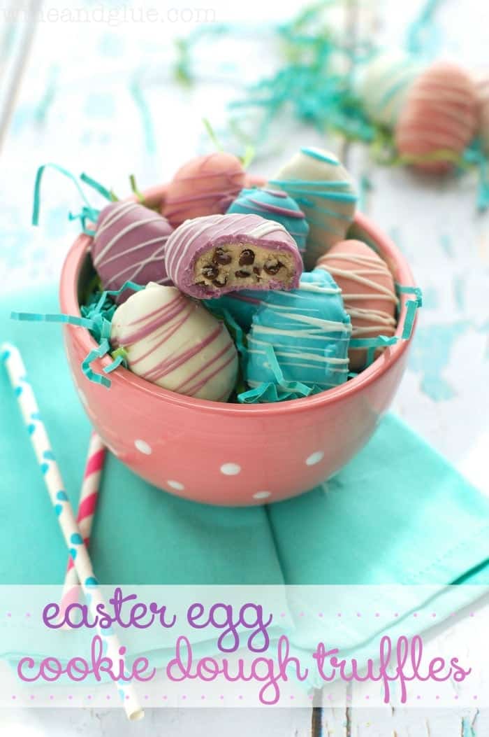 Easter Printable | www.wineandglue.com | A cute little easter printable and a great recipe too!