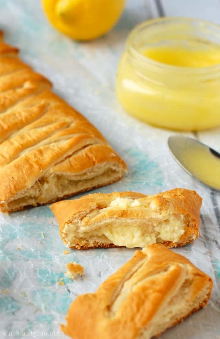 This Lemon Cheesecake Crescent Braid delicious, beautiful, and only THREE ingredients!!