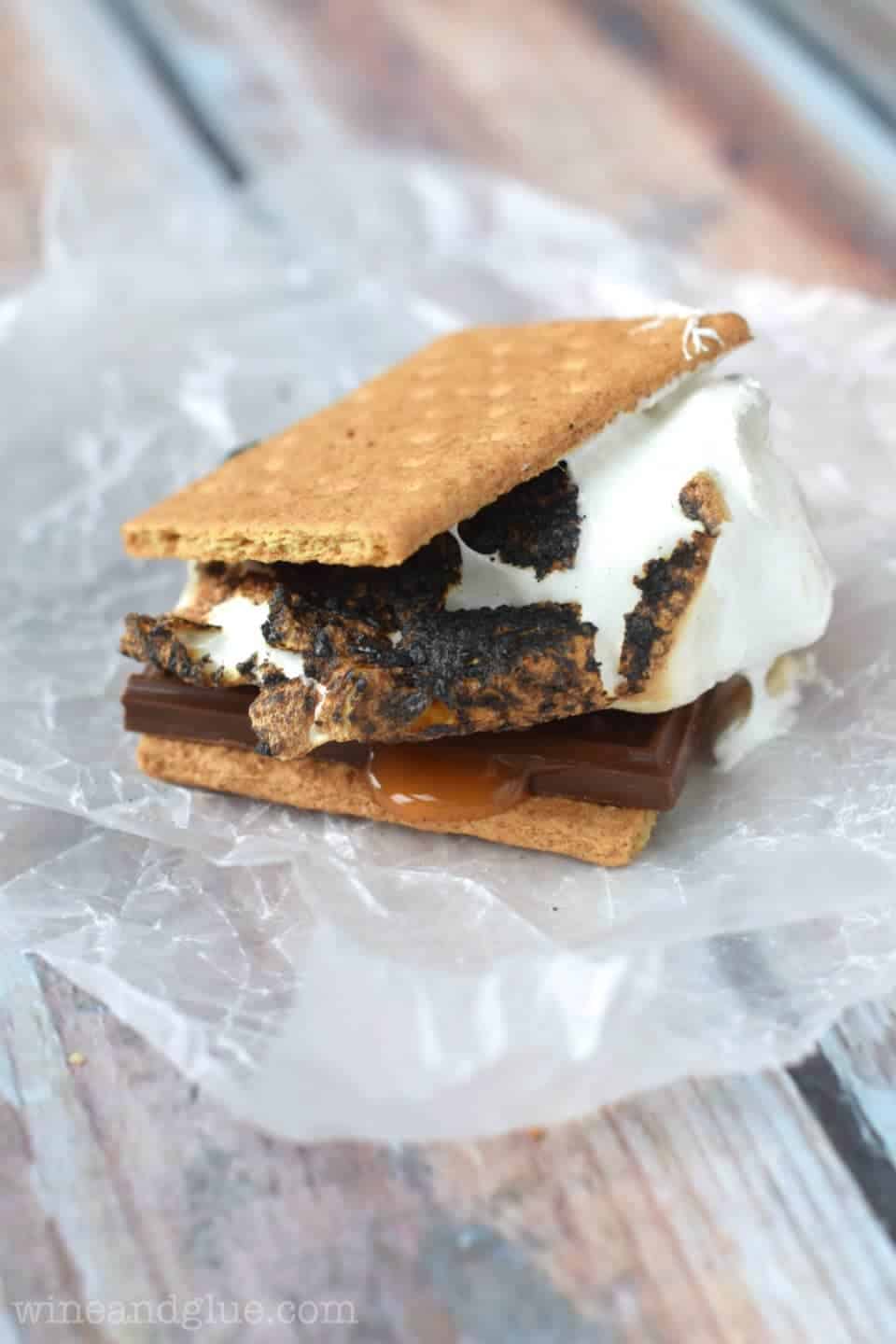 Salted Caramel S'mores | The amazingness of s'mores with the added bonus of salted caramel, so irresistible!