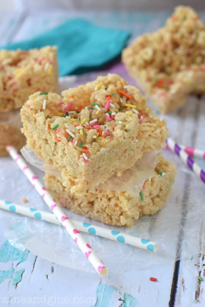 stack of cookies and cream Rice Krispie Treats