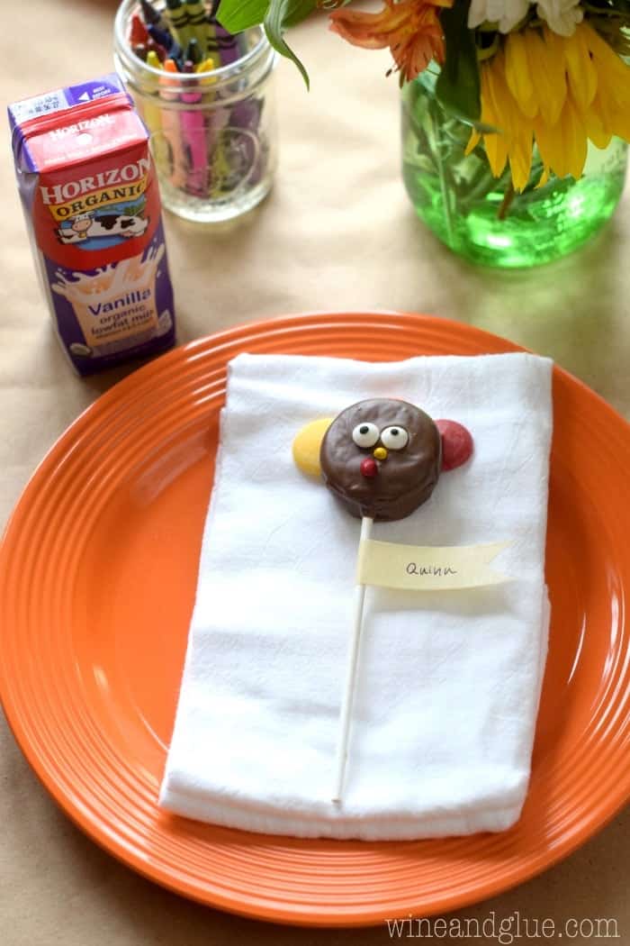 These Turkey Pop Placeholders are such a fun addition to your Thanksgiving table!