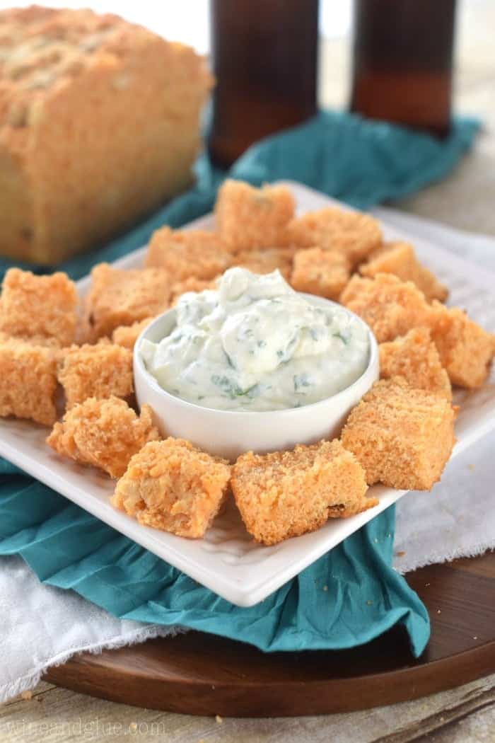 Your gameday spread needs this Buffalo Beer Bread and Light Ranch Dip! Such an easy no rise bread recipe!