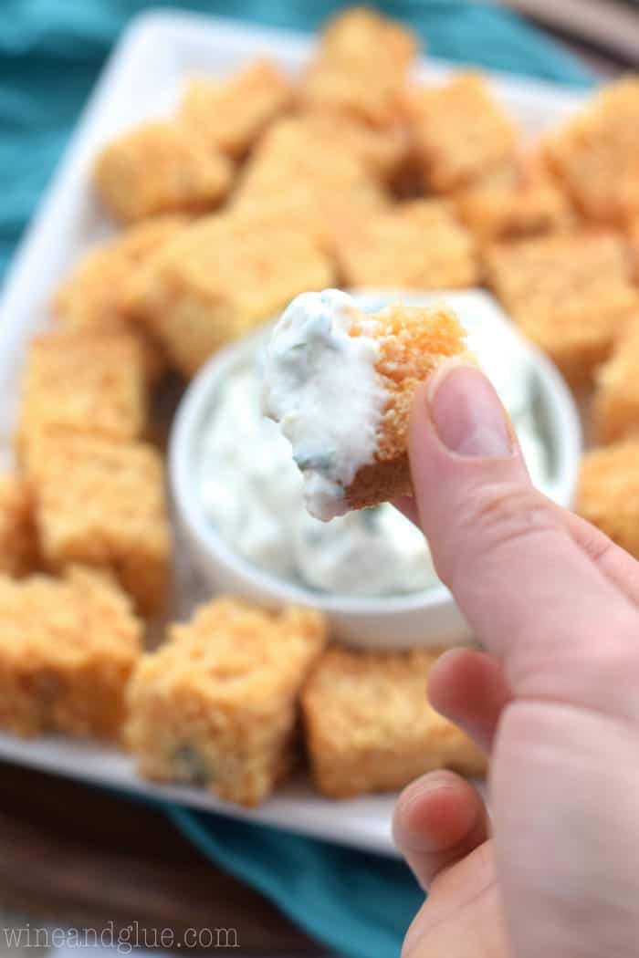 Your gameday spread needs this Buffalo Beer Bread and Light Ranch Dip! Such an easy no rise bread recipe!