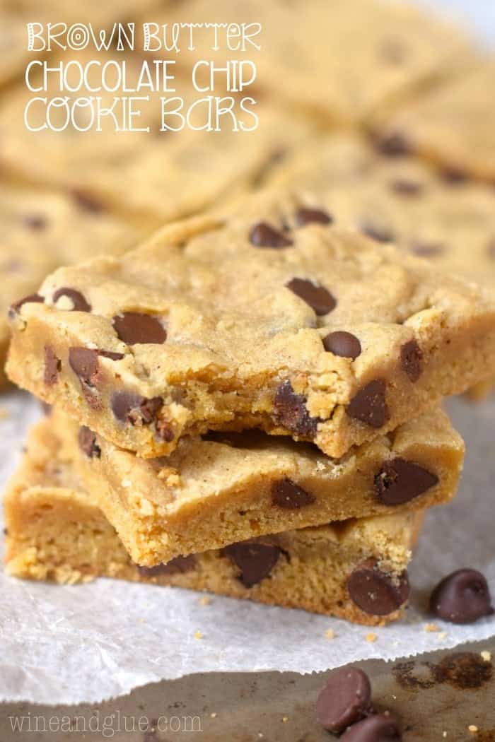 These Brown Butter Chocolate Chip Cookie Bars are insanely good! Like you cut off a slice and then suddenly the whole pan is gone good!