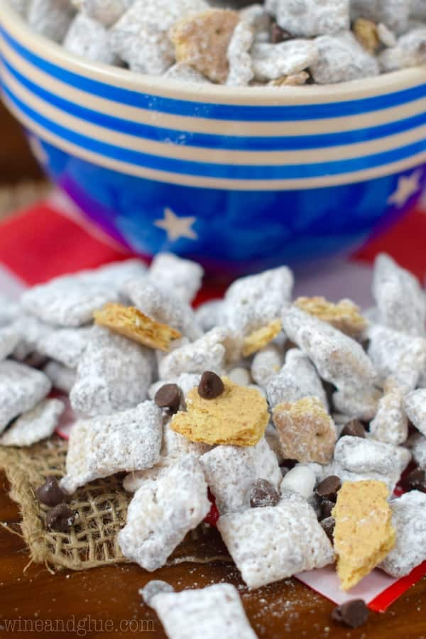 These S'mores Muddy Buddies are so easy to throw together but are such a fun treat!