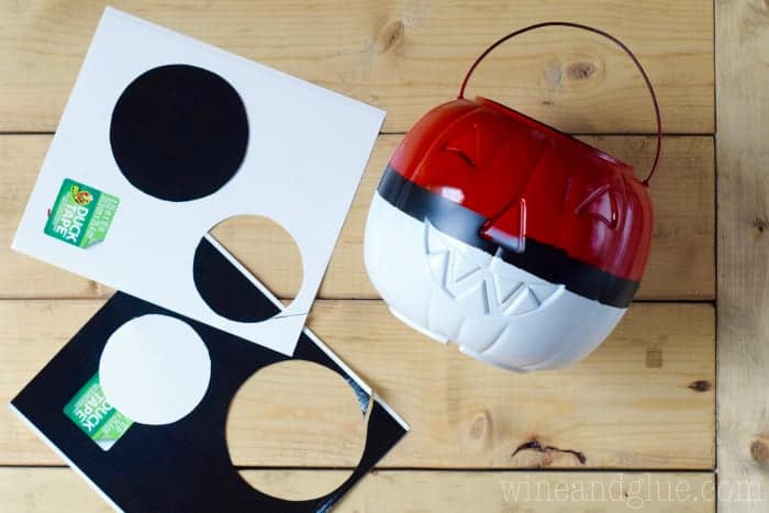 This Poké Ball Treat Bucket is such a super simple craft that will make your kiddo thrilled with their Pokémon Costume!