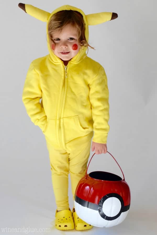 This DIY Pikachu Costume is maybe the cutest Pokémon Costume ever! And a sweatshirt that the kiddos can wear over and over. Free PDF pattern files for the different pieces!