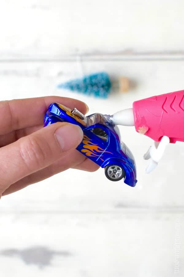 These Matchbox Car Ornaments are crazy simple to make and so cute! Perfect for gifting or keeping!