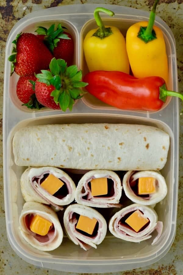 This Turkey Cheddar Ranch Roll Up makes such a delicious easy lunch box