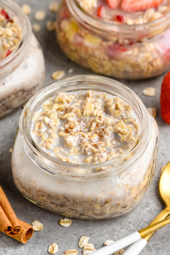 Make-Ahead Oatmeal Jars  5 Easy Overnight Oat Recipes - Radiant Life