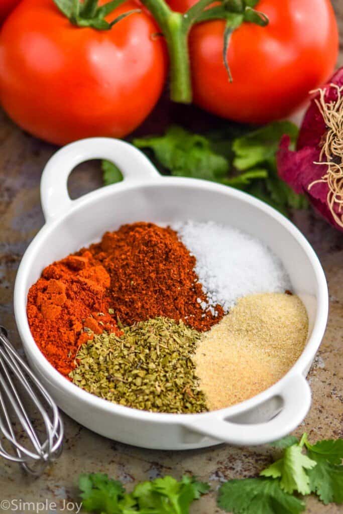 Fajita Seasoning (Easy & Homemade!) – A Couple Cooks