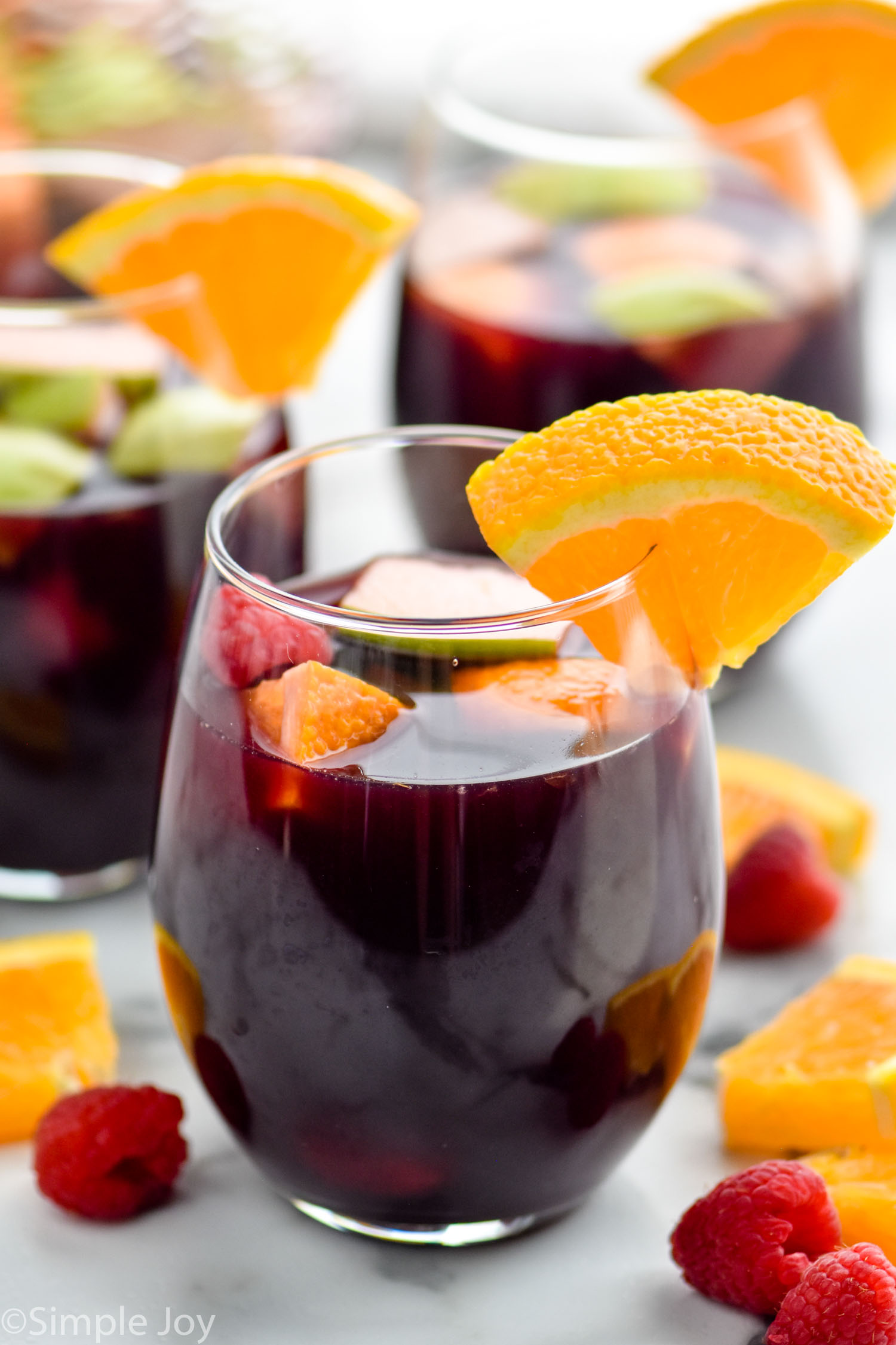 Easy Sangria Recipe - How to Make Red Sangria - The Forked Spoon