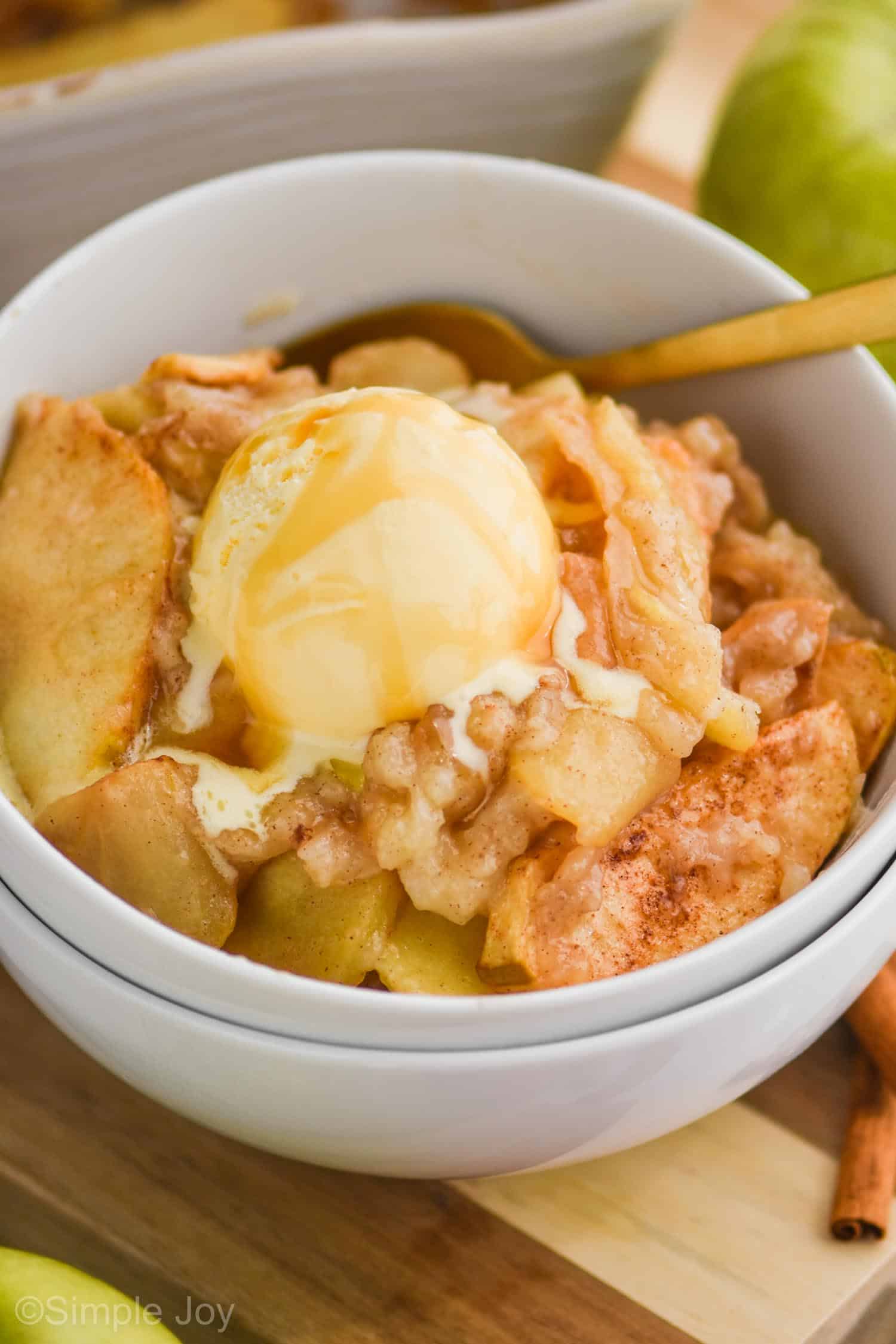 Instant pot apple cheap cobbler