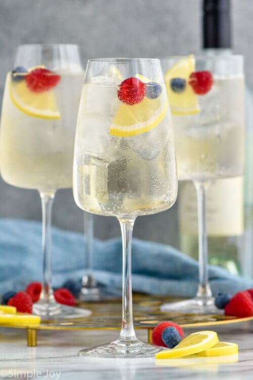 White Wine Spritzer - Simple Joy