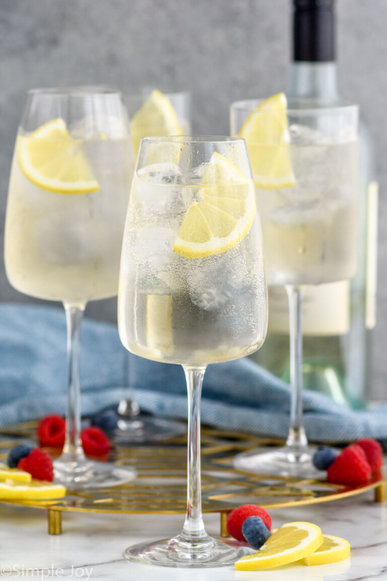 White Wine Spritzer - Simple Joy