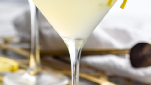 https://www.simplejoy.com/wp-content/uploads/2023/09/lemon-drop-martini-480x270.jpg