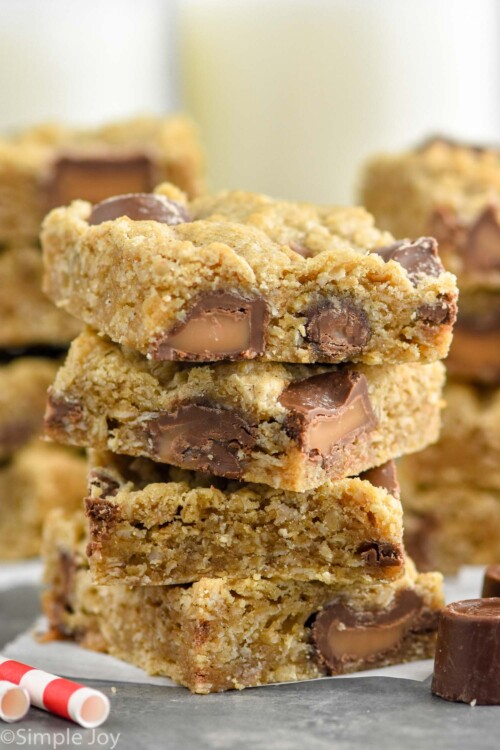 Oatmeal Rolo Bars - Simple Joy