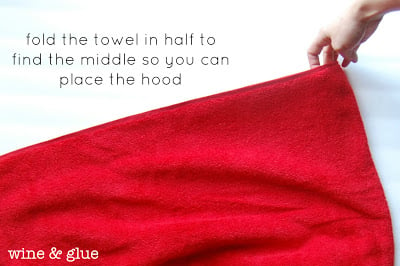 A FREE Hooded Towel pattern that fits babies to big kids!  via www.wineandglue.com